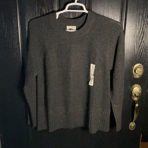 Universal Thread Charcoal Pull Over Sweater